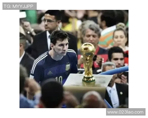 九十年代足球传奇球星排名盘点:回顾那个时代的金球与传奇瞬间 九十年代足球传奇球星排名盘点:回顾那个时代的金球与传奇瞬间