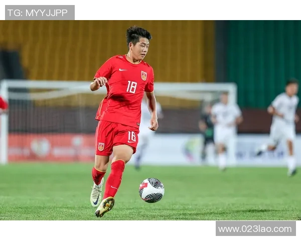 足球巨星进球精彩瞬间集锦展现顶级技术与突破性表现