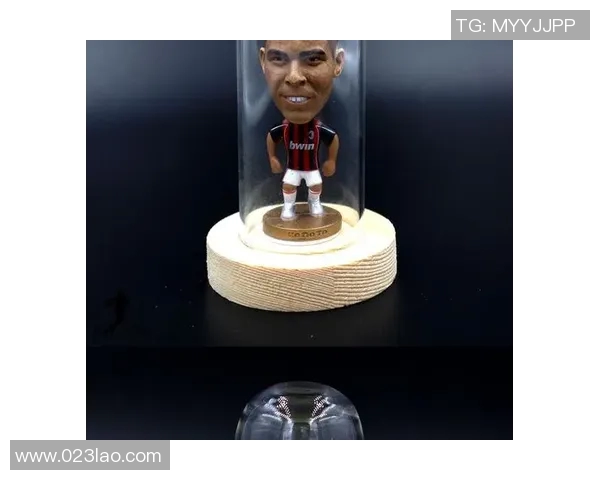 足球明星卡片装饰创意玩法打造个性化球迷空间 足球明星卡片装饰创意玩法打造个性化球迷空间