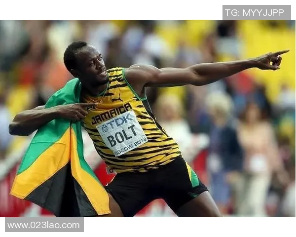 一米八的黑人足球球星如何凭借独特优势征服世界足坛